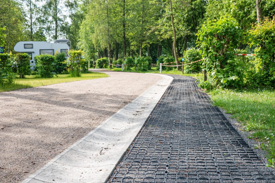ECORASTER® E50 – Útpadka-megerősítő rendszer
