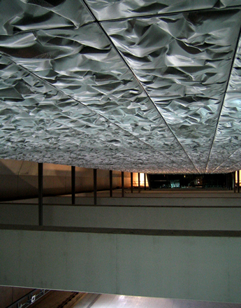 Expandált lemez és anyagkísérletek a 4-es metróban