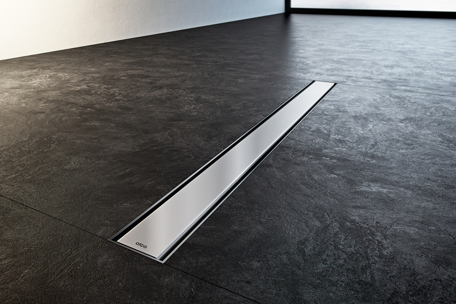 Felújítás, emeleti fürdők és akadálymentes zuhanyzók kialakítása Alca APZ13-DOUBLE6 folyókával