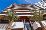 Az Alicante-i Luceros téren álló két épület külső burkolatának felújítása DuPont™ Corian®-nal
