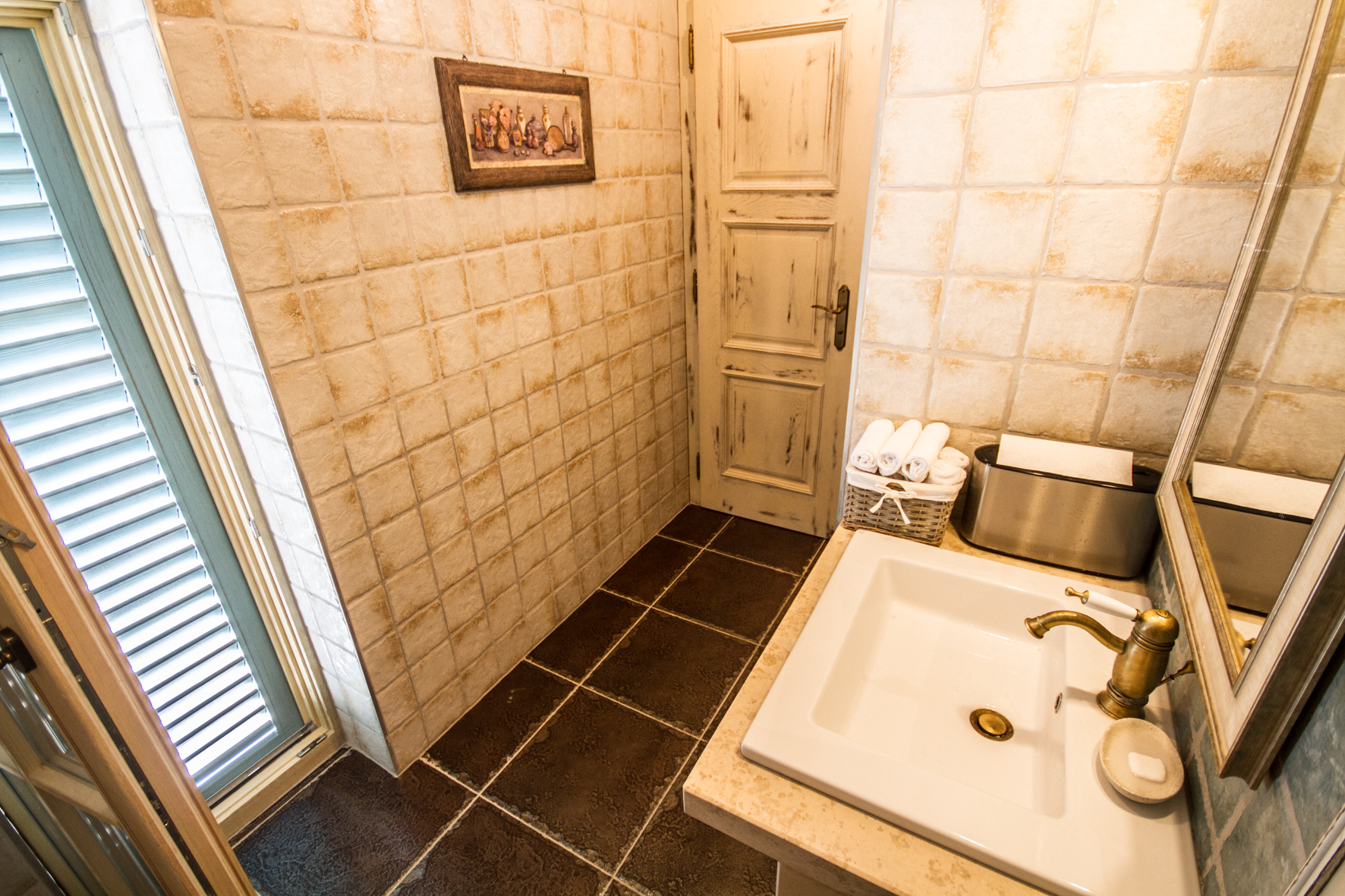 A Provence-i stílusú Hotel Vitae kül- és beltéri burkolatainál a Mapei segédanyagait alkalmazták
