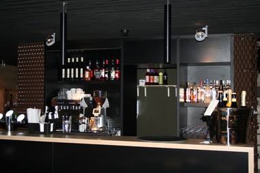 MARIANItech Design expandált lemezek a BMC éttermében