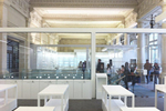 Musée d’Orsay új könyvesboltja és ajándékboltja DuPont™ Corian® high tech anyagból