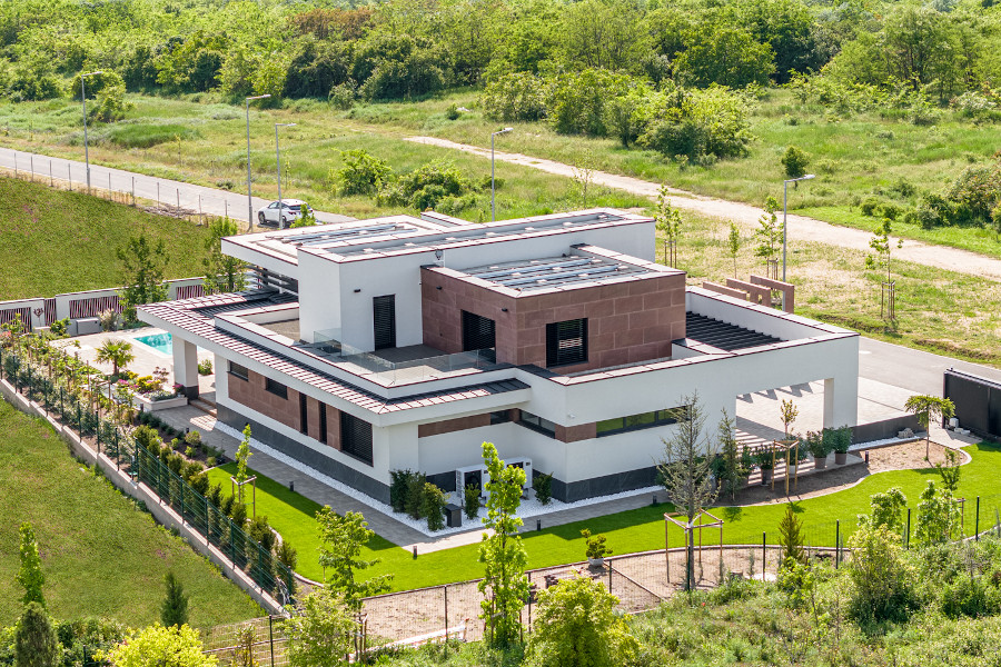 Slate Design® kőfurnér homlokzatburkolat – tervezési és kivitelezési szempontok