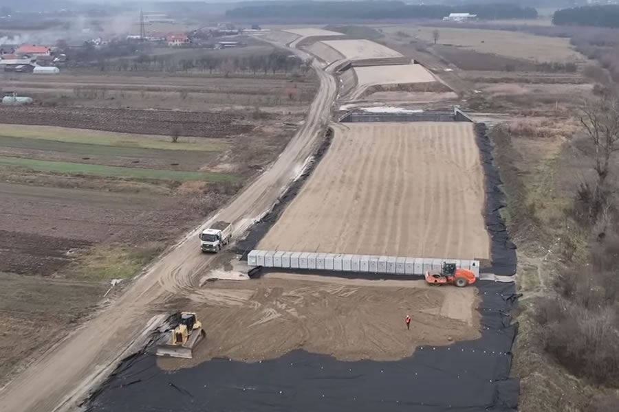 Tipptex BS nemszőtt geotextília alkalmazása a romániai A1-es autópálya-építésen