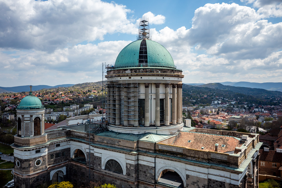 Új Layher állványszerkezet segíti a restaurátorok munkáját