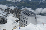 VELUX tetőtéri ablakok kerültek beépítésre a Mont Blanc-on épült menedékházba