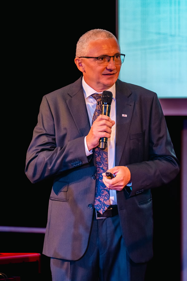 Csordás Zoltán, az Autent Solutions Kft. ügyvezető igazgatója