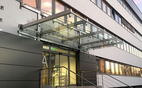 Az MKM Üveg Design Stúdió Kft. termékeivel bővült a proidea.hu