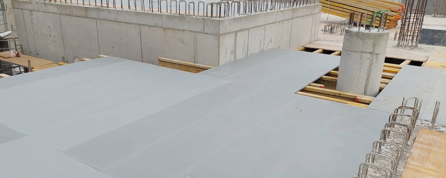 Plastoform körüreges műanyag zsalutábla a Bau-Haus kínálatában