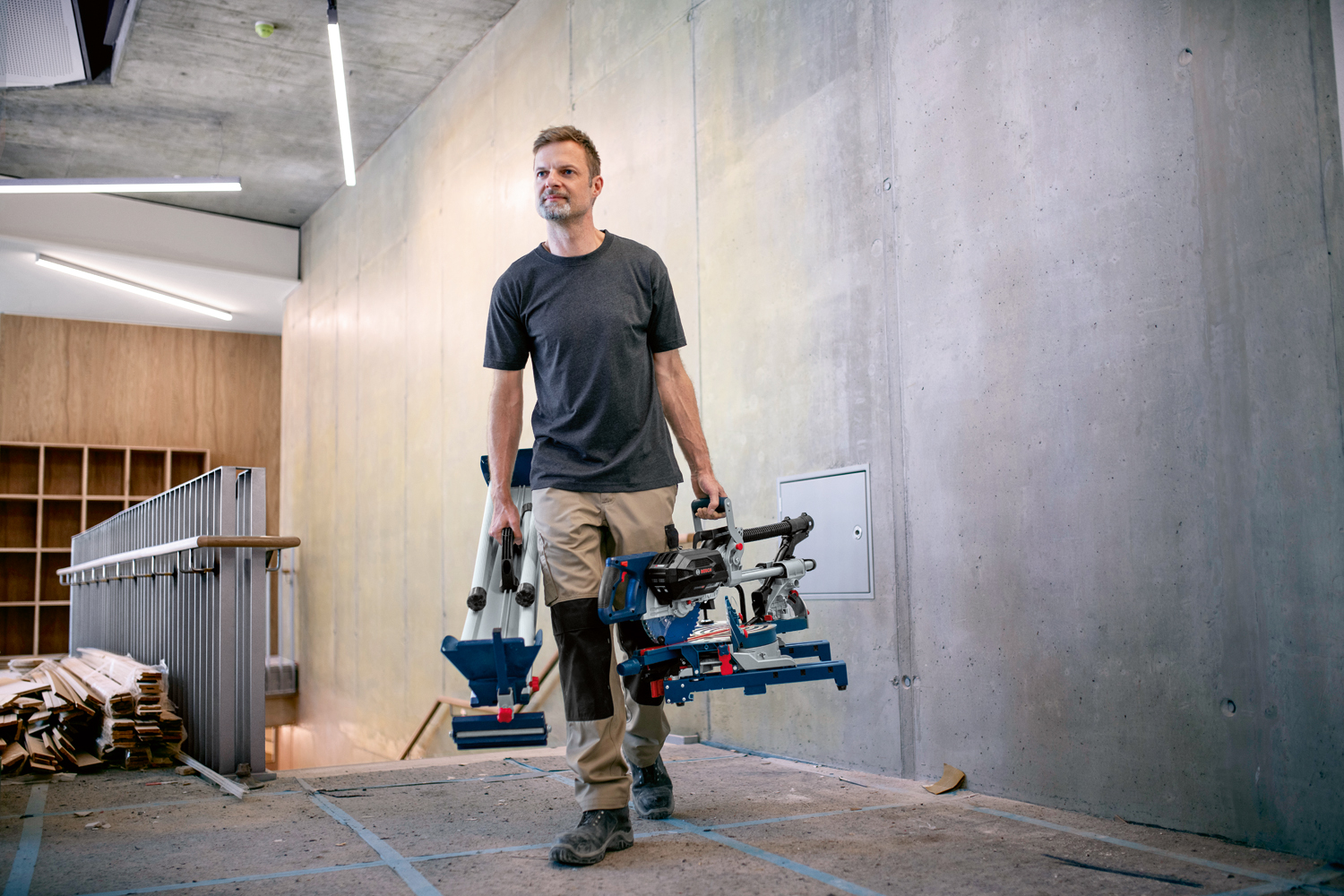 Bosch GCM 18V-216 DC Professional leszabó- és gérvágó fűrész