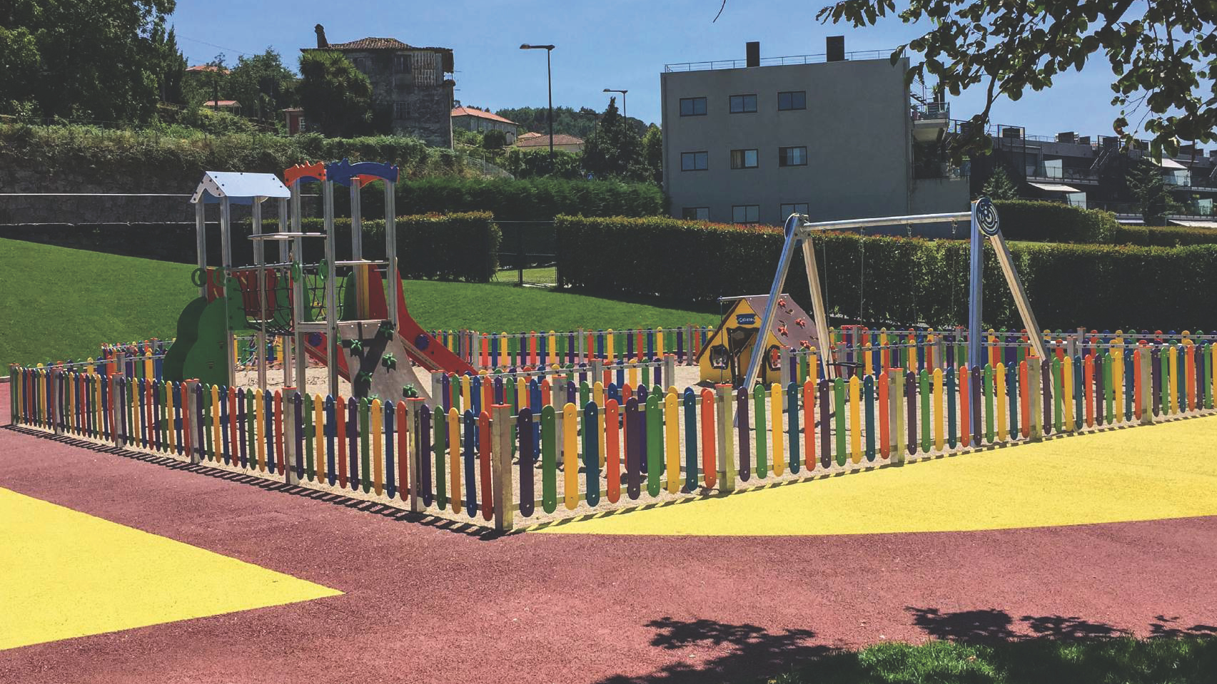 Vidám játszótéri parkbútorok az Ecogarden kínálatában