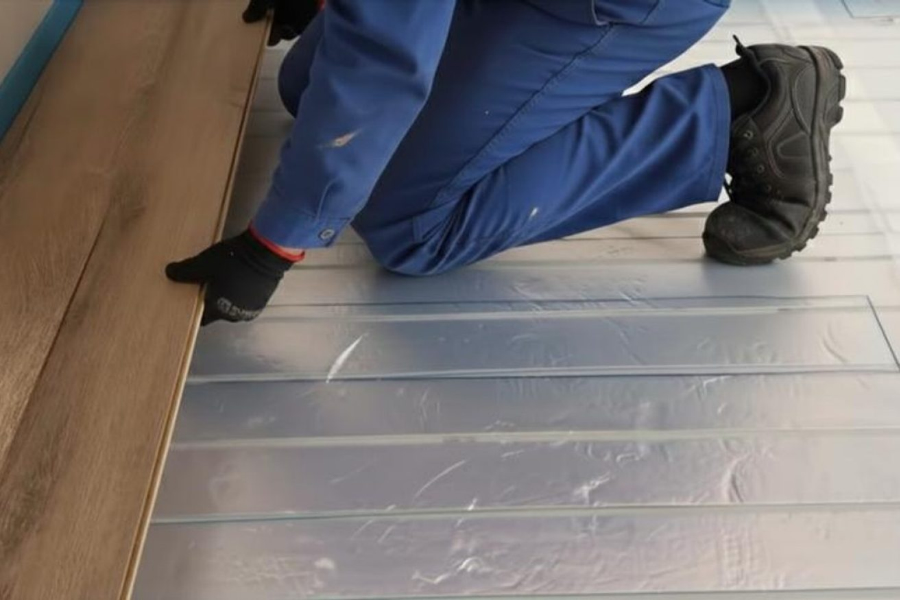 Pipelife száraz technológiás padlófűtési rendszer