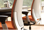 Új Steelcase Amia irodaszék a Blue-tól