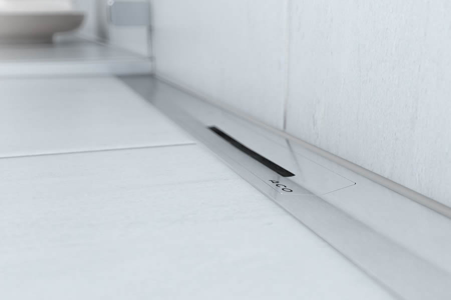Az új ACO Solid Plusz zuhanyfolyóka Plate ráccsal Az új ACO Solid Plusz zuhanyfolyóka Plate ráccsal