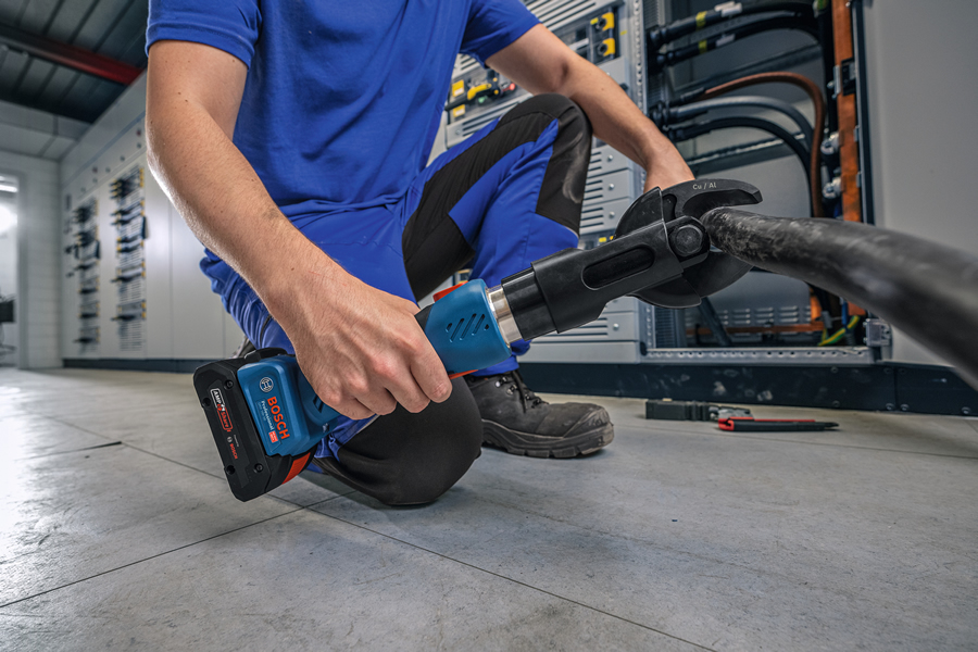 Bosch GKH 18V-50 Professional akkus hidraulikus kábelvágó