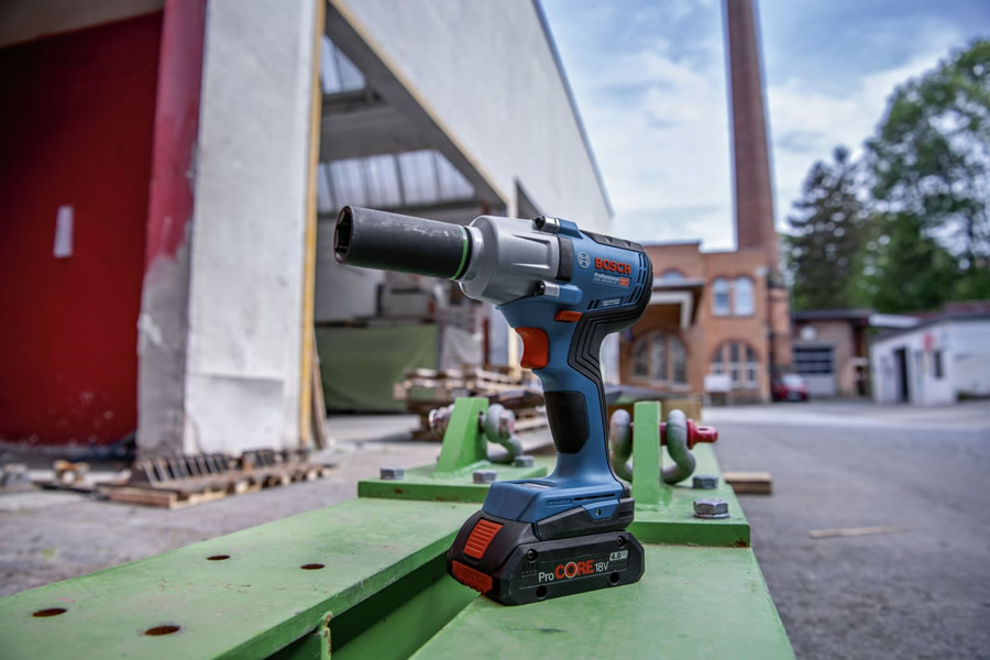 Új Bosch GDS 18V-450 PC Professional akkus ütvecsavarozó