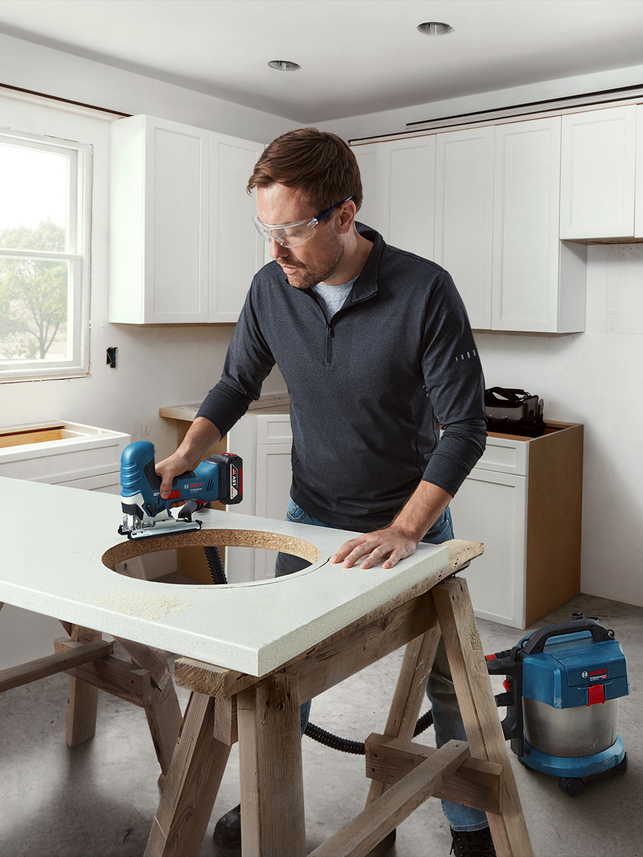 Bosch GST 185-LI Professional akkus szúrófűrész - asztalos markolat