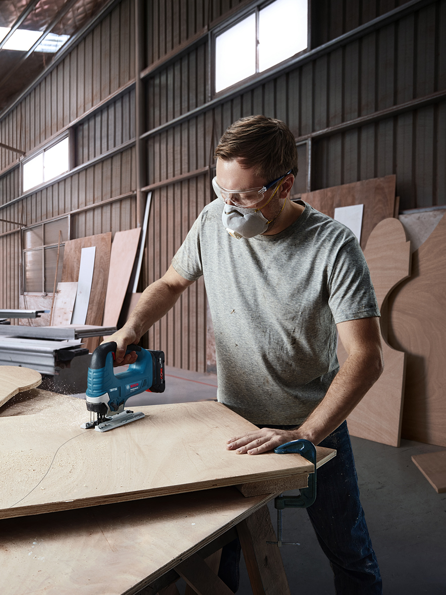 Bosch GST 185-LI Professional akkus szúrófűrész - D-alakú markolat