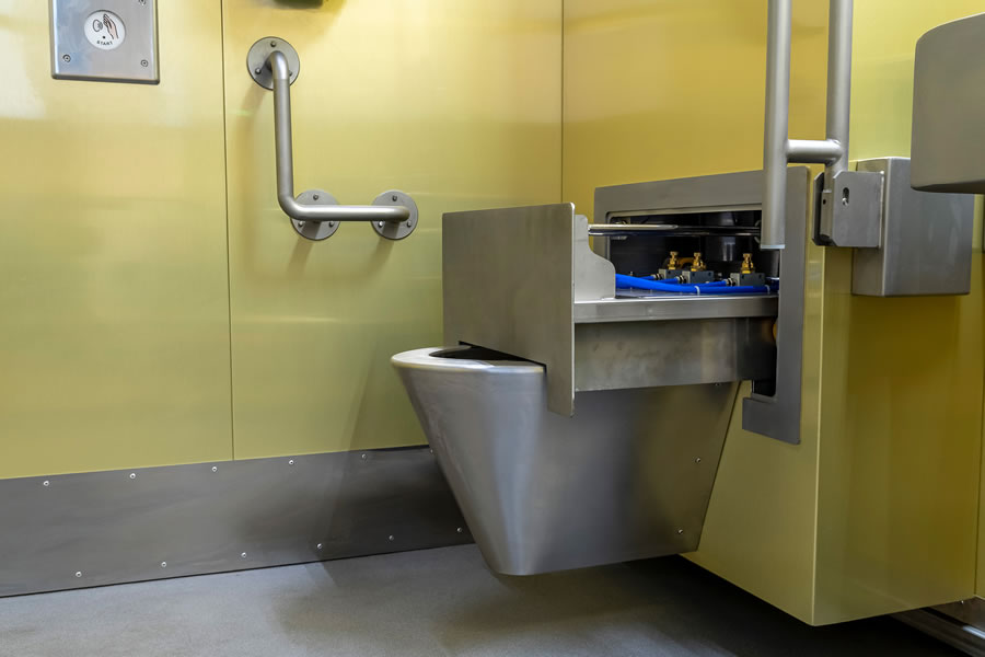 Fejlesztések a B&K automatikus utcabútor jellegű nyilvános WC-ikben