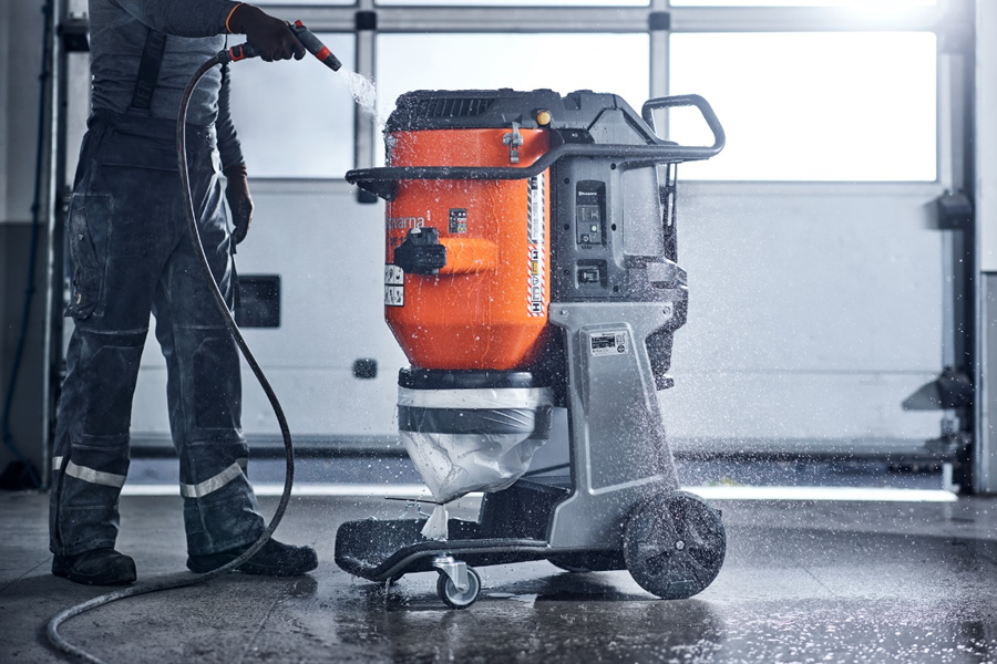 Új Husqvarna DE 130 H ipari porszívó