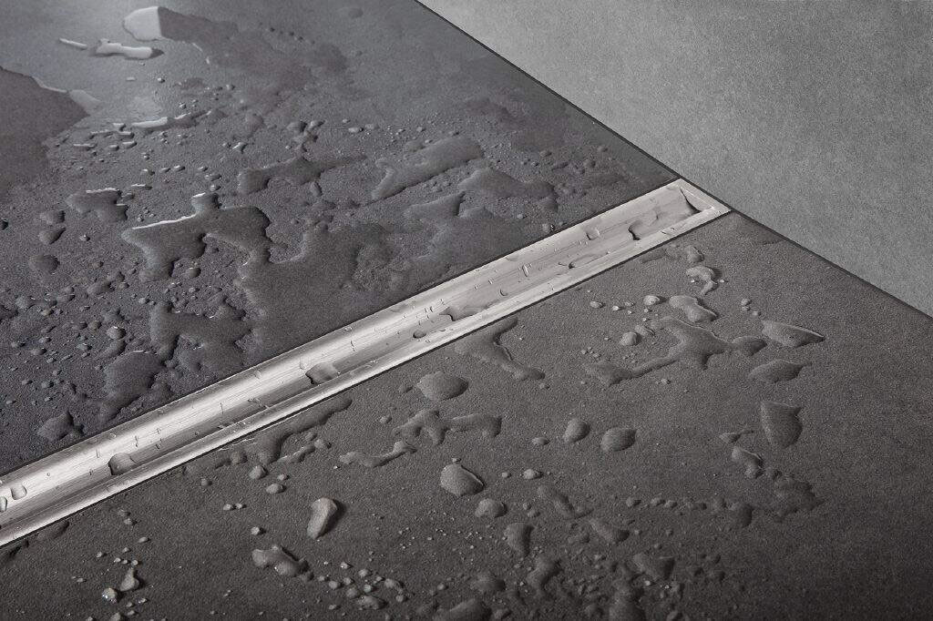 Schlüter®-KERDI-LINE-VARIO vonalmenti vízelvezetés vápaprofillal