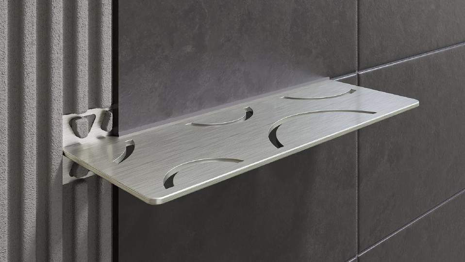 Új Schlüter®-SHELF dekoratív lerakópolcok - Szabadon álló (konzolos) kialakítás Új Schlüter®-SHELF dekoratív lerakópolcok - Szabadon álló (konzolos) kialakítás