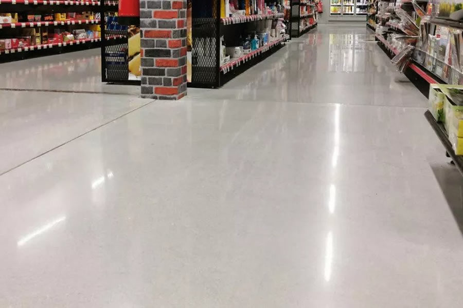 Új Sikafloor® Dry Shake Terrazzo betonpadló