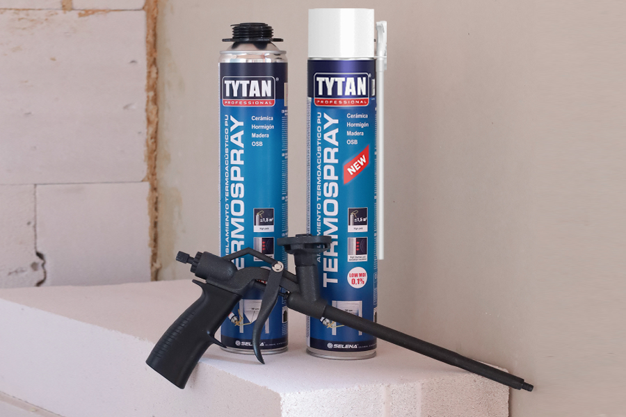 Új Tytan Professional Thermospray szórható szigetelőhab